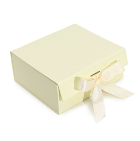 3x Flat Pack Gift Box - Medium Square (20x18.2x8cm) - Ivory