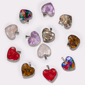 12x Steel Cased Pendant Hearts - 12 Assorted Gemstone Chips & Shells