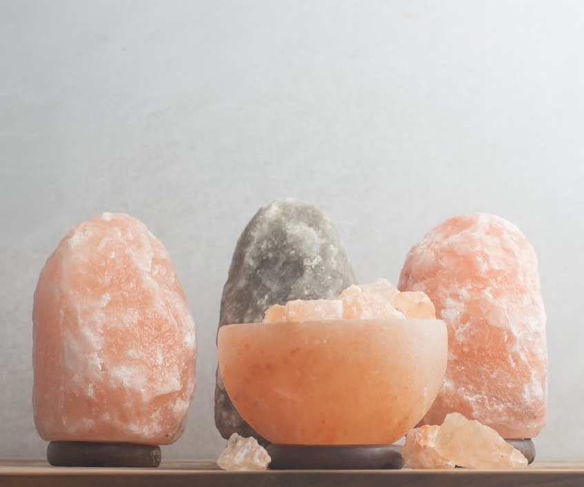 himalayan pink salt lamp