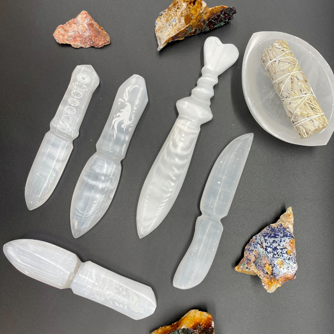 Wholesale selenite crystal knife