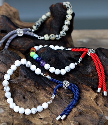 Gemstones String Bracelets